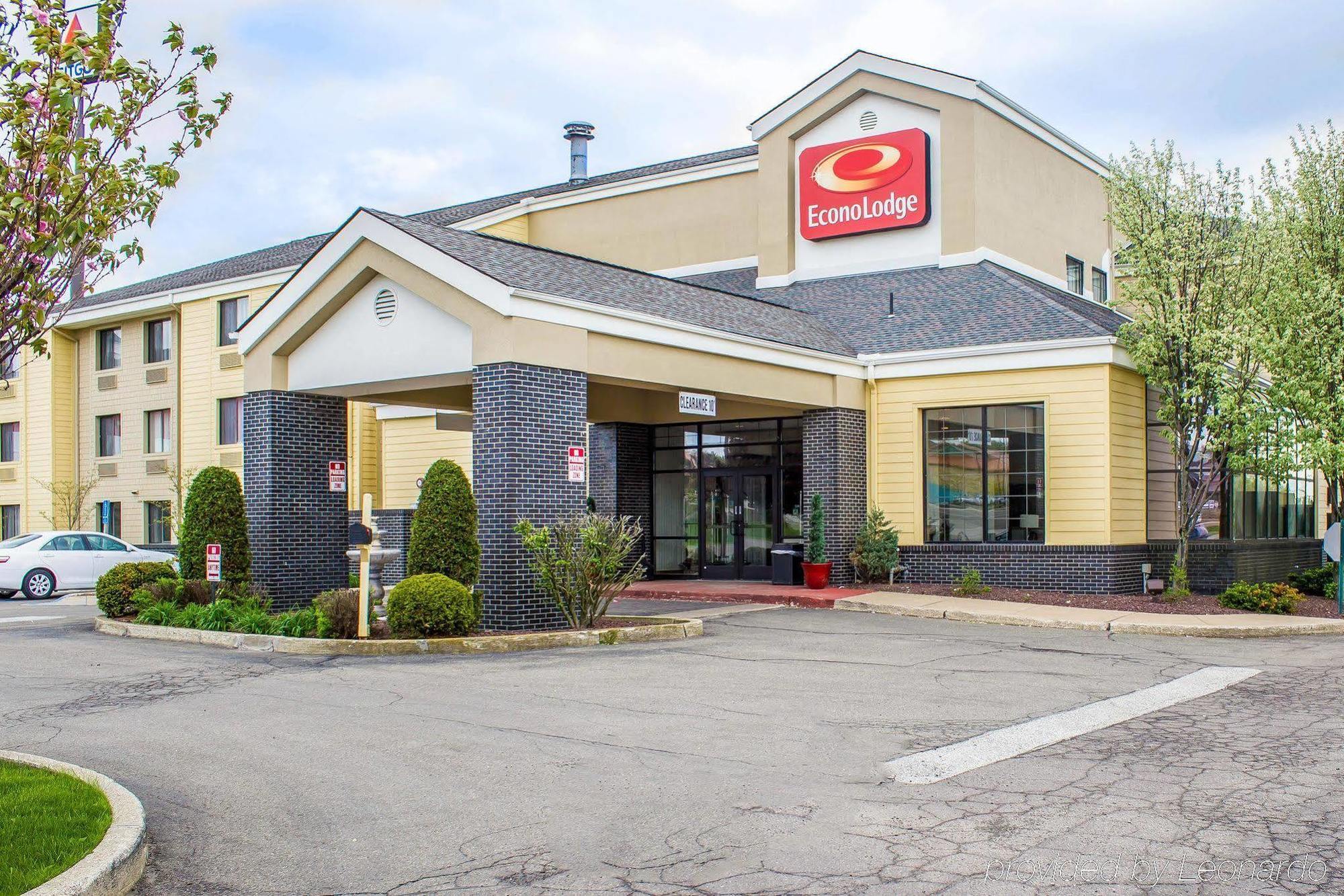 Country Inn & Suites By Radisson, Erie, Pa Kearsarge Exterior photo